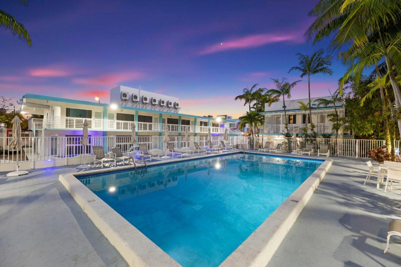 The New Yorker Hotel Miami Exterior photo